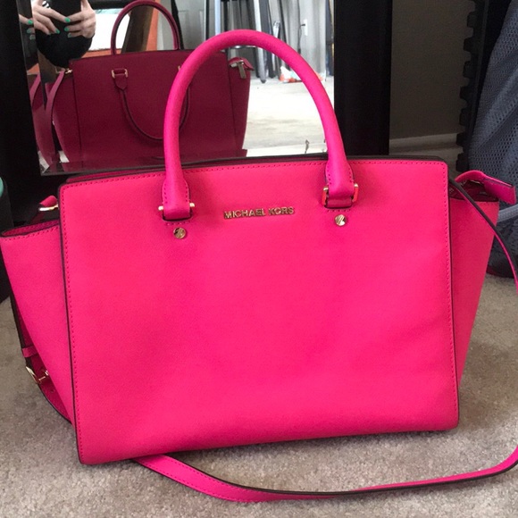 hot pink mk purse